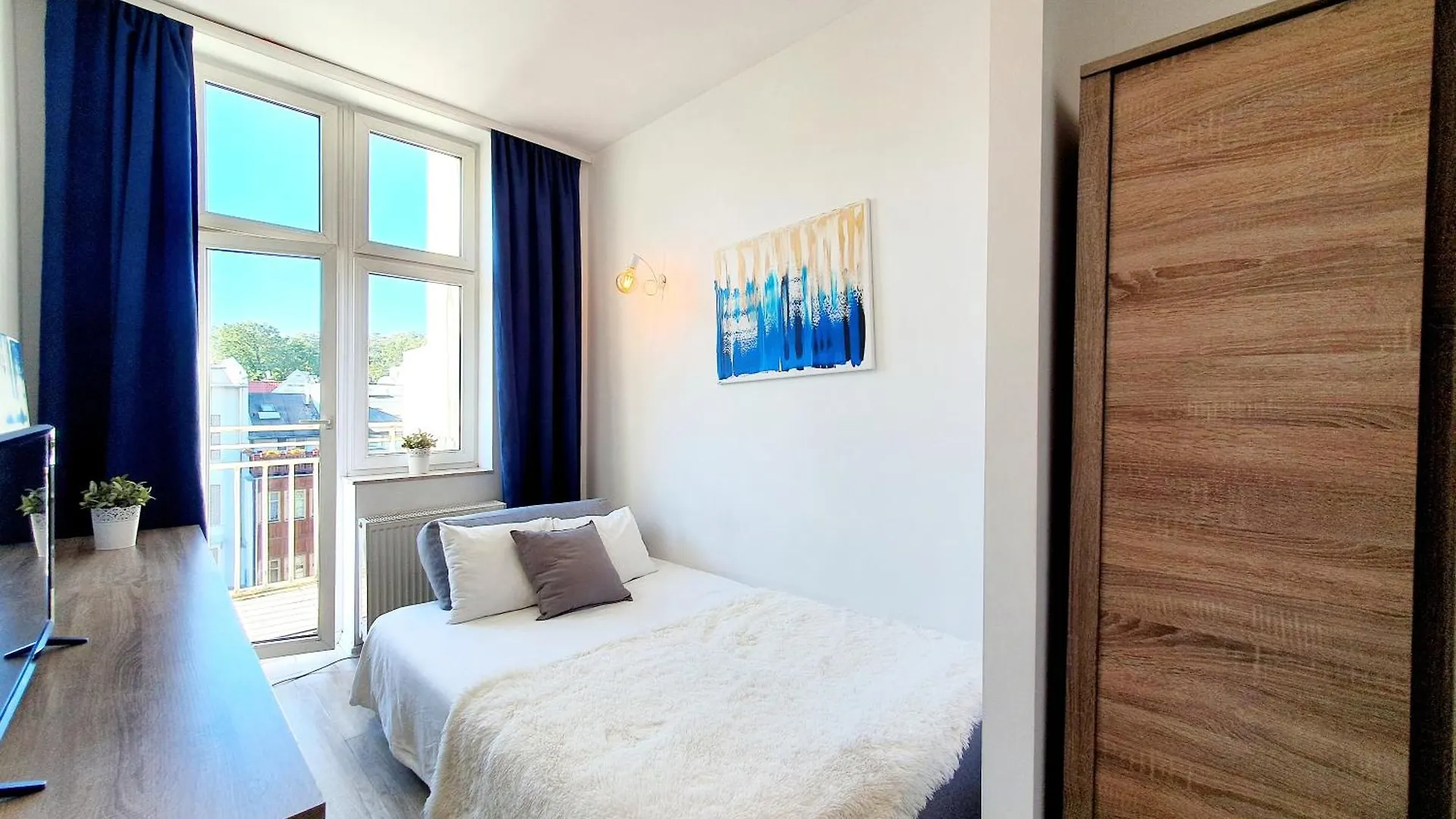 Apartament Studio Central IV & Parking Polska
