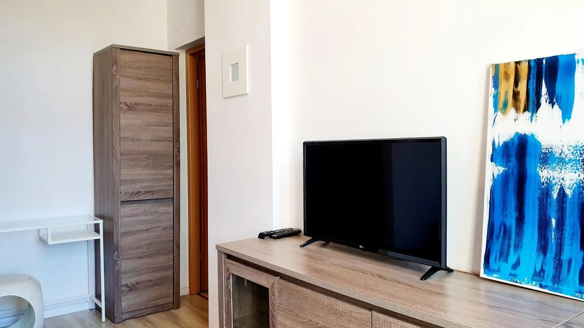 Apartament Studio Central IV & Parking