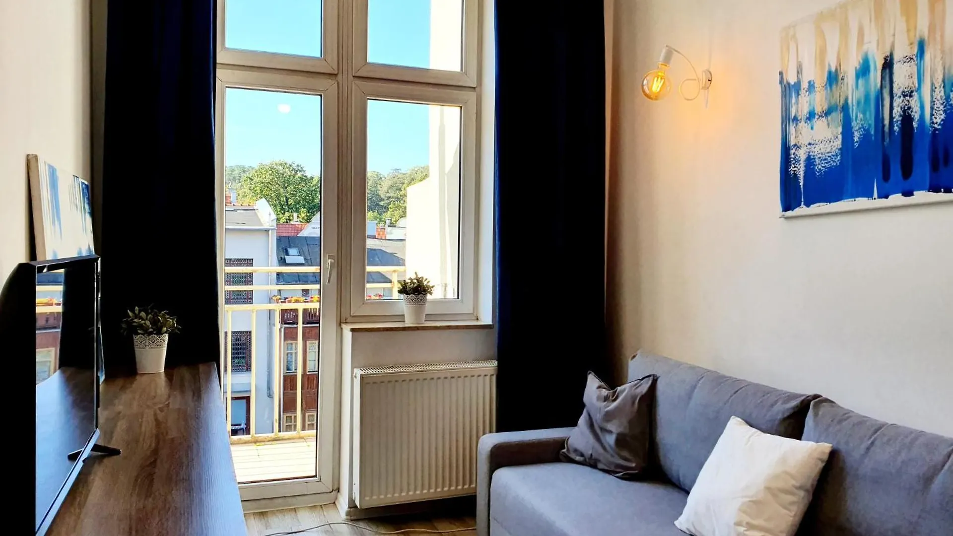 Apartament Studio Central IV & Parking
